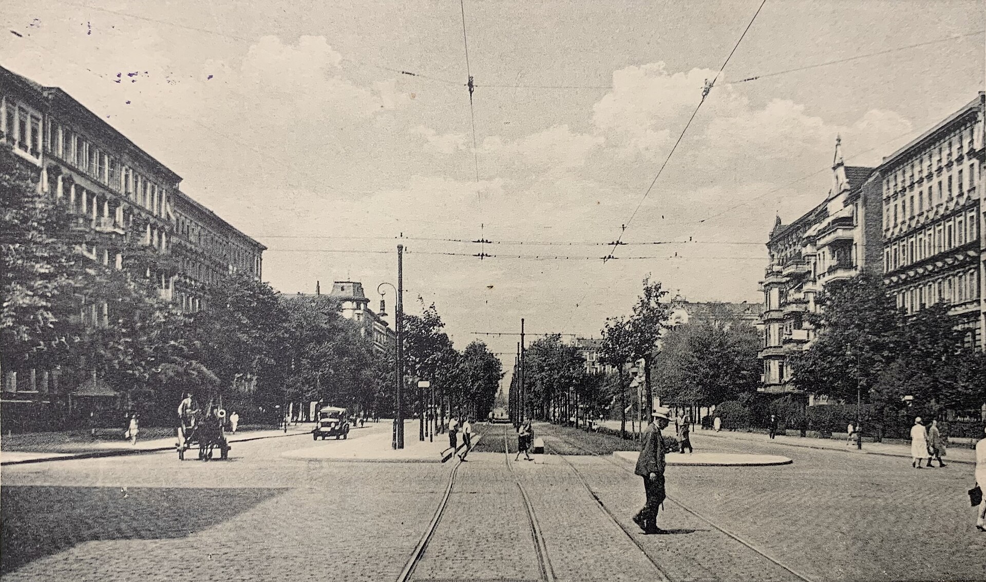 Berlin – Bernauer Strasse at Swinemünder Strasse, 1915 — original card photograph