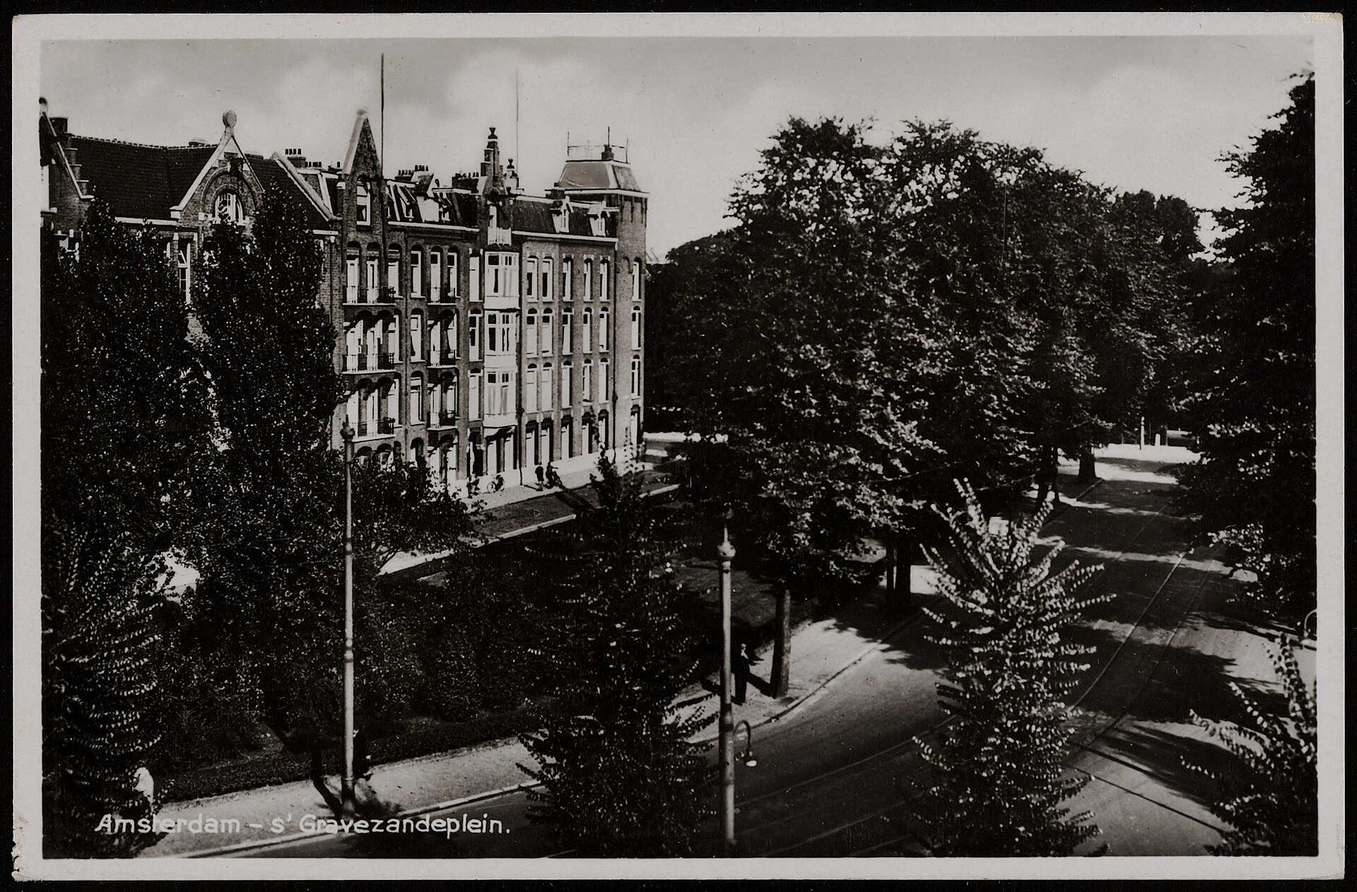 Amsterdam – 's-Gravesandeplein, 1937 — original card photograph